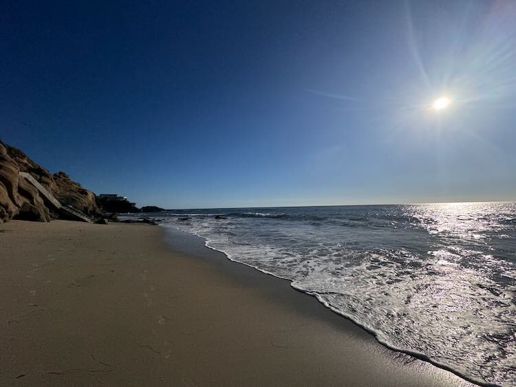 Bluebird-Street-Beach-Laguna-Beach-9-min