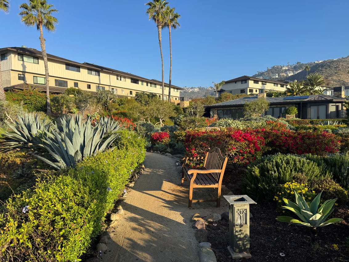 Christmas-Cove-Beach-Laguna-Beach-3