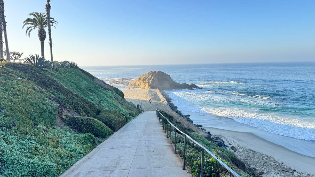 Christmas-Cove-Beach-Laguna-Beach-4