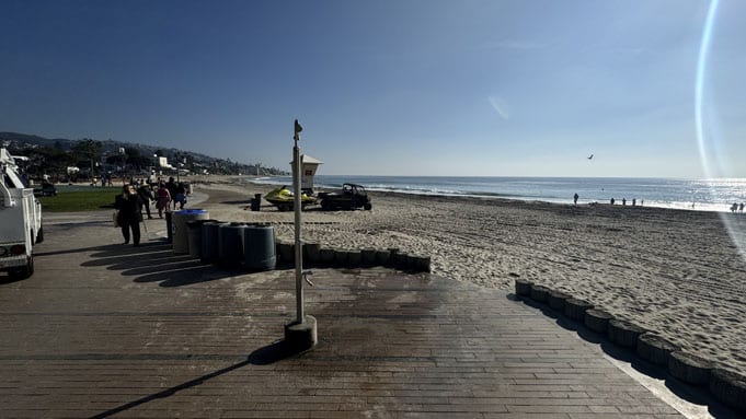 Main-Beach-Moving-To-Laguna-Beach-14