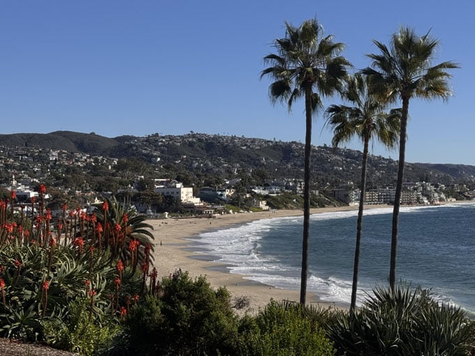 Main-Beach-Moving-To-Laguna-Beach-26