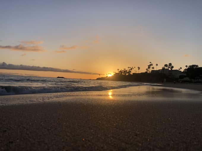 Main-Beach-Moving-To-Laguna-Beach-5