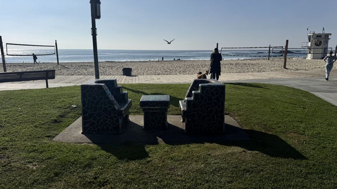 Main-Beach-Moving-To-Laguna-Beach-7