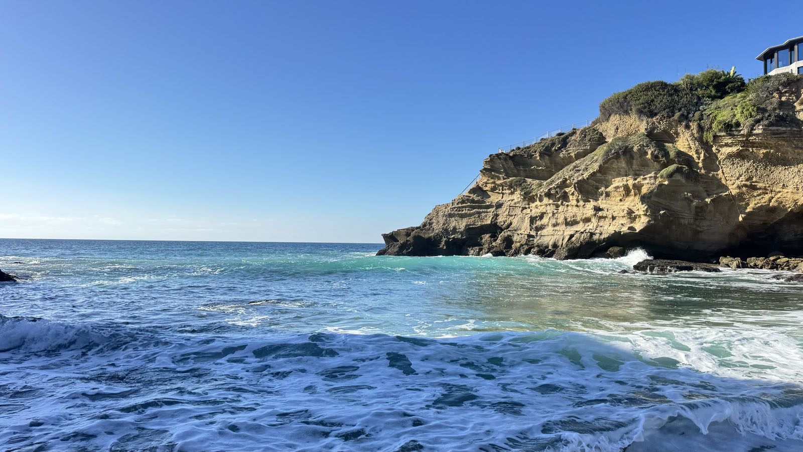 Three-Arch-Bay-Gallery-12-min