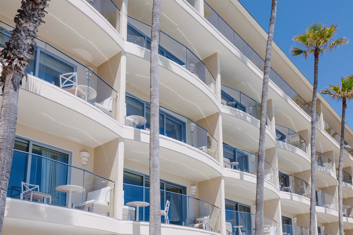 Best Laguna Beach Hotels for a House-Hunting Trip